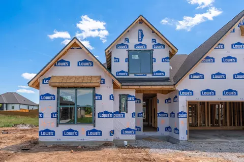 Exterior - 1848 E Skyline Ave, Ozark, MO 65721 photo 2 of 8