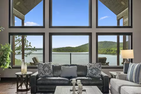 Living - 894 Discovery Bay Dr, Shell Knob, MO 65747 photo 1 of 7