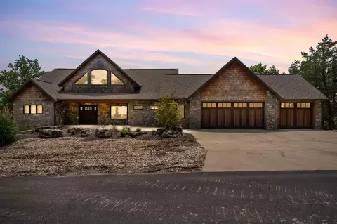 Exterior - 894 Discovery Bay Dr, Shell Knob, MO 65747 photo 5 of 9