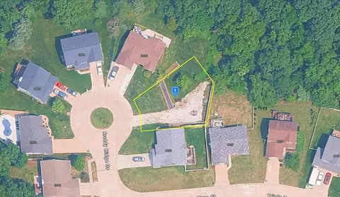 2606 Ruddy Ridge Dr, High Ridge, MO 63049