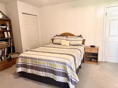 Bedroom - 1334 Cherokee Ct, Marshfield, MO 65706 photo 1 of 6