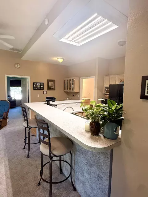 Kitchen - 1334 Cherokee Ct, Marshfield, MO 65706 photo 4 of 9