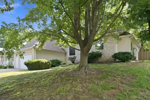 Exterior - 1628 S Charing Rd, Springfield, MO 65809 photo 2 of 7
