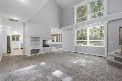 Living - 1628 S Charing Rd, Springfield, MO 65809 photo 4 of 8