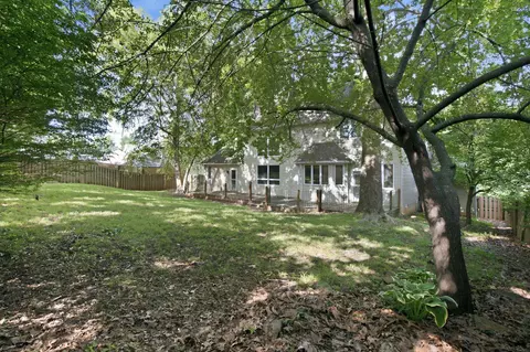 Exterior - 1628 S Charing Rd, Springfield, MO 65809 photo 7 of 7