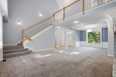 Living - 1628 S Charing Rd, Springfield, MO 65809 photo 5 of 8