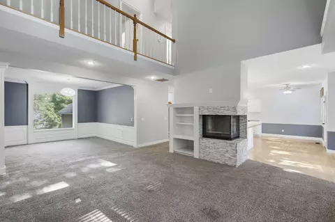 Living - 1628 S Charing Rd, Springfield, MO 65809 photo 6 of 8