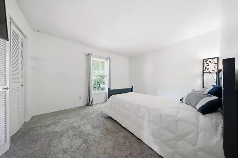 Bedroom - 1666 E Richmond St, Springfield, MO 65804 photo 3 of 6