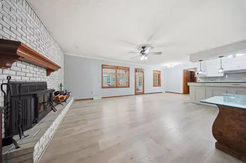 Living - 1666 E Richmond St, Springfield, MO 65804 photo 7 of 7