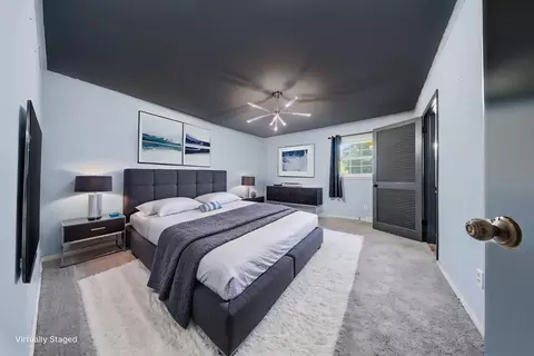 Bedroom - 1666 E Richmond St, Springfield, MO 65804 photo 2 of 6