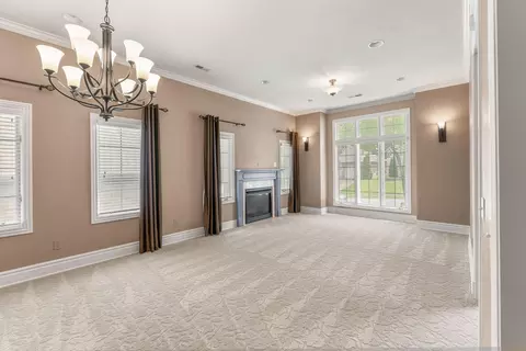 Living - 2953 W Cantebury St, Springfield, MO 65810 photo 1 of 6