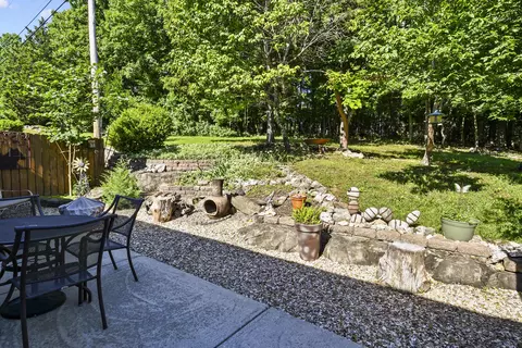 Exterior - 220 Tyler St, Branson, MO 65616 photo 6 of 9