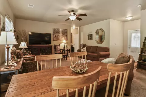 Dining - 220 Tyler St, Branson, MO 65616 photo 2 of 5