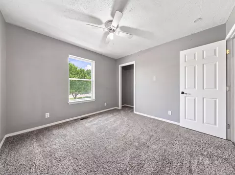 Bedroom - 67 Broadview Dr, Marshfield, MO 65706 photo 6 of 6