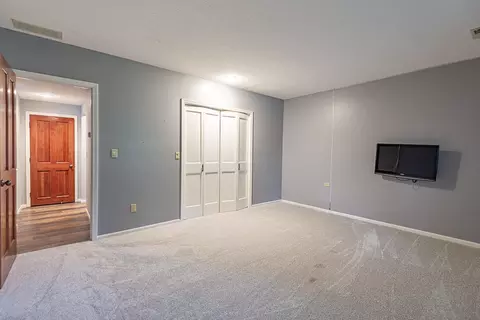 Bedroom - 1921 E Nottingham St, Springfield, MO 65804 photo 14 of 14