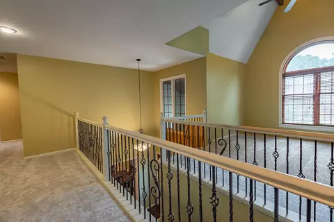 Entry Way - 1921 E Nottingham St, Springfield, MO 65804 photo 3 of 4