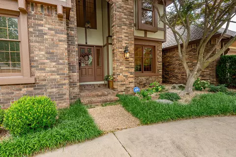 Other - 1921 E Nottingham St, Springfield, MO 65804 photo 1 of 19
