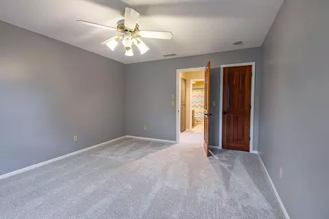 Bedroom - 1921 E Nottingham St, Springfield, MO 65804 photo 9 of 14