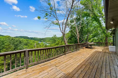 Exterior - 117 Hidden Bluff Rd, Blue Eye, MO 65611 photo 6 of 7