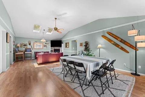 Dining - 117 Hidden Bluff Rd, Blue Eye, MO 65611 photo 1 of 3