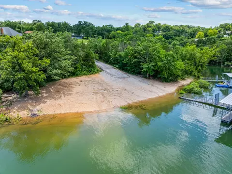 View/Area - 117 Hidden Bluff Rd, Blue Eye, MO 65611 photo 6 of 7