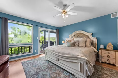 Bedroom - 117 Hidden Bluff Rd, Blue Eye, MO 65611 photo 1 of 7