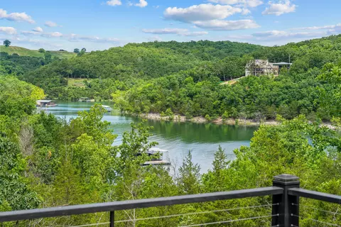 View/Area - 117 Hidden Bluff Rd, Blue Eye, MO 65611 photo 3 of 7