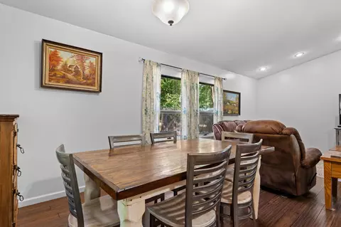 Dining - 910 Valley View Dr, Branson, MO 65616 photo 1 of 1