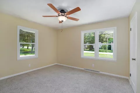 Bedroom - 1309 E Bennett St, Springfield, MO 65804 photo 1 of 3