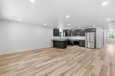 Other - 915 S Hudson Ave, Aurora, MO 65605 photo 1 of 6