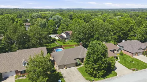 View/Area - 3849 E Kingsbury St, Springfield, MO 65809 photo 1 of 4