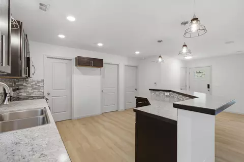 Entry Way - 107 Opal St, Monett, MO 65708 photo 1 of 1