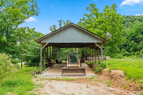 489 Mcvey Dr, Chadwick, MO 65629 photo 7