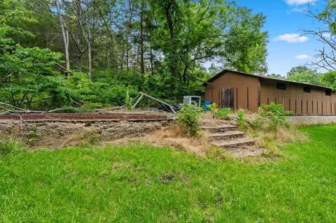 489 Mcvey Dr, Chadwick, MO 65629 photo 9