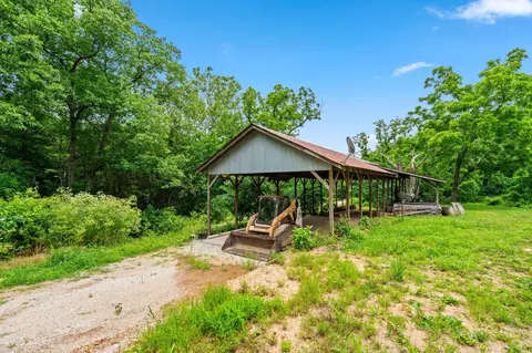 489 Mcvey Dr, Chadwick, MO 65629 photo 8