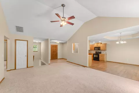 Living - 1082 E Daisy Falls Dr, Nixa, MO 65714 photo 3 of 7