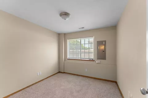 Bedroom - 1082 E Daisy Falls Dr, Nixa, MO 65714 photo 7 of 8