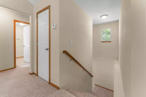 Entry Way - 1082 E Daisy Falls Dr, Nixa, MO 65714 photo 2 of 2