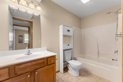 Bath - 1082 E Daisy Falls Dr, Nixa, MO 65714 photo 6 of 6