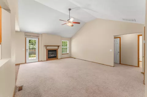 Living - 1082 E Daisy Falls Dr, Nixa, MO 65714 photo 1 of 7