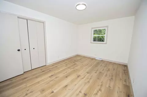 Bedroom - 316 S Cedarbrook Ave, Springfield, MO 65802 photo 5 of 6