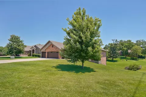Exterior - 5390 S Oxynard St, Springfield, MO 65810 photo 2 of 12