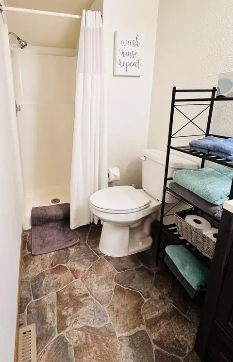 Bath - 26 Fall Creek Trl #9, Branson, MO 65616 photo 5 of 6
