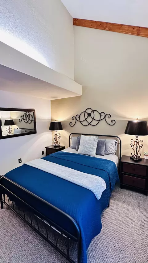 Bedroom - 26 Fall Creek Trl #9, Branson, MO 65616 photo 1 of 4