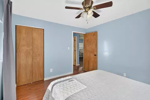 Bedroom - 108 Summit St, Mansfield, MO 65704 photo 2 of 4