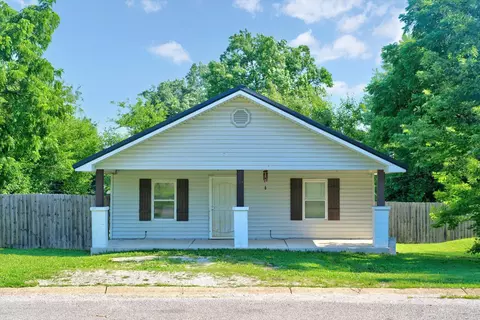 108 Summit St, Mansfield, MO 65704