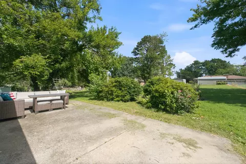 1425 E Mcclernon St, Springfield, MO 65803 photo 21
