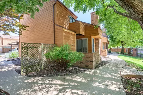 Exterior - 3440 S Delaware Ave # 127, Springfield, MO 65804 photo 2 of 5