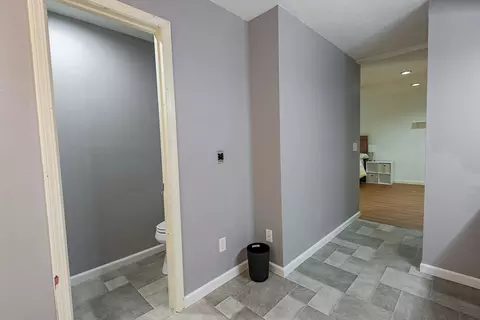 Entry Way - 3440 S Delaware Ave # 127, Springfield, MO 65804 photo 4 of 4