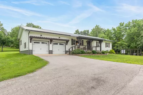 Exterior - 702 Shadrack Rd, Cape Fair, MO 65624 photo 8 of 13
